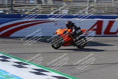 media/Aug-27-2022-Fastrack Riders (Sat) [[c588535105]]/Level 4/Session 1 Start Finish/